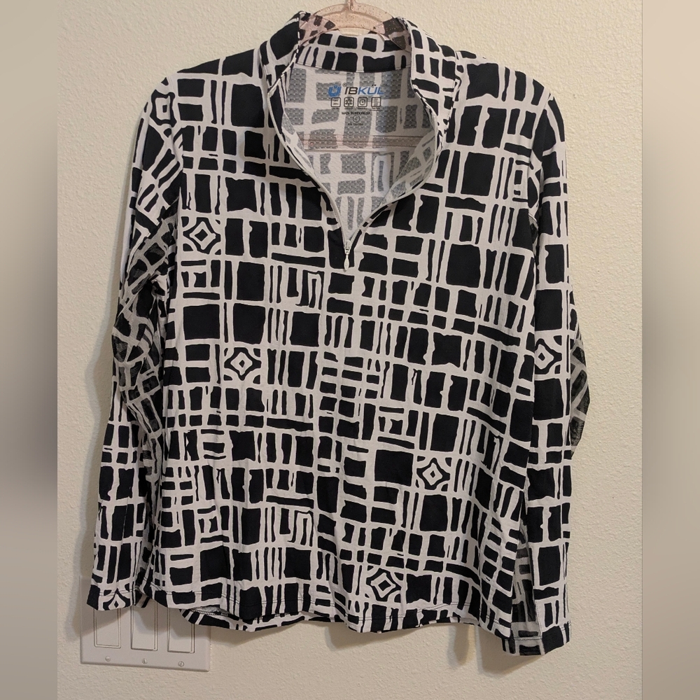 IBKUL Women's Black & White Long Sleeve QuarterZip Mock Neck UPF50+ Golf Shirt L